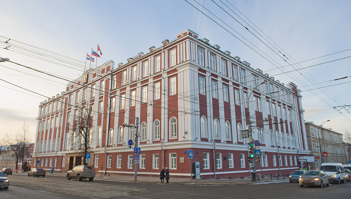 Эдуард Соснин призвал депутатов гордумы верить в Пермь
