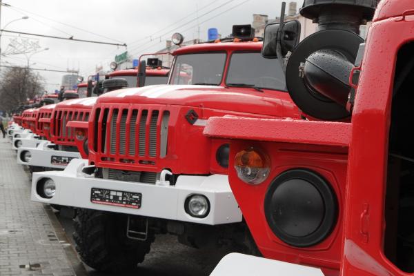 Огнеборцы спасли пять человек на пожаре в Прикамье