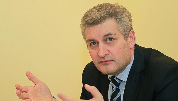 Игорь Гладнев восстановлен в должности министра культуры