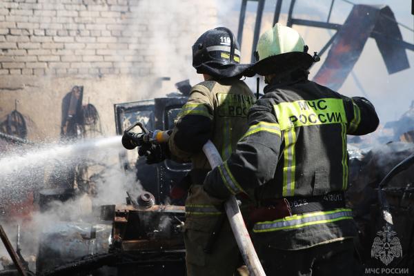 В Прикамье за сутки на пожарах погибли два человека