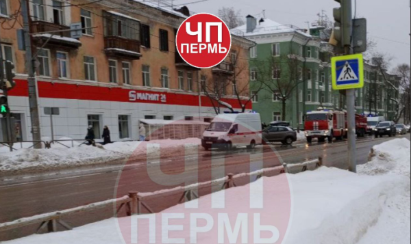 В Перми на улице Куйбышева произошёл пожар в магазине «Магнит» 