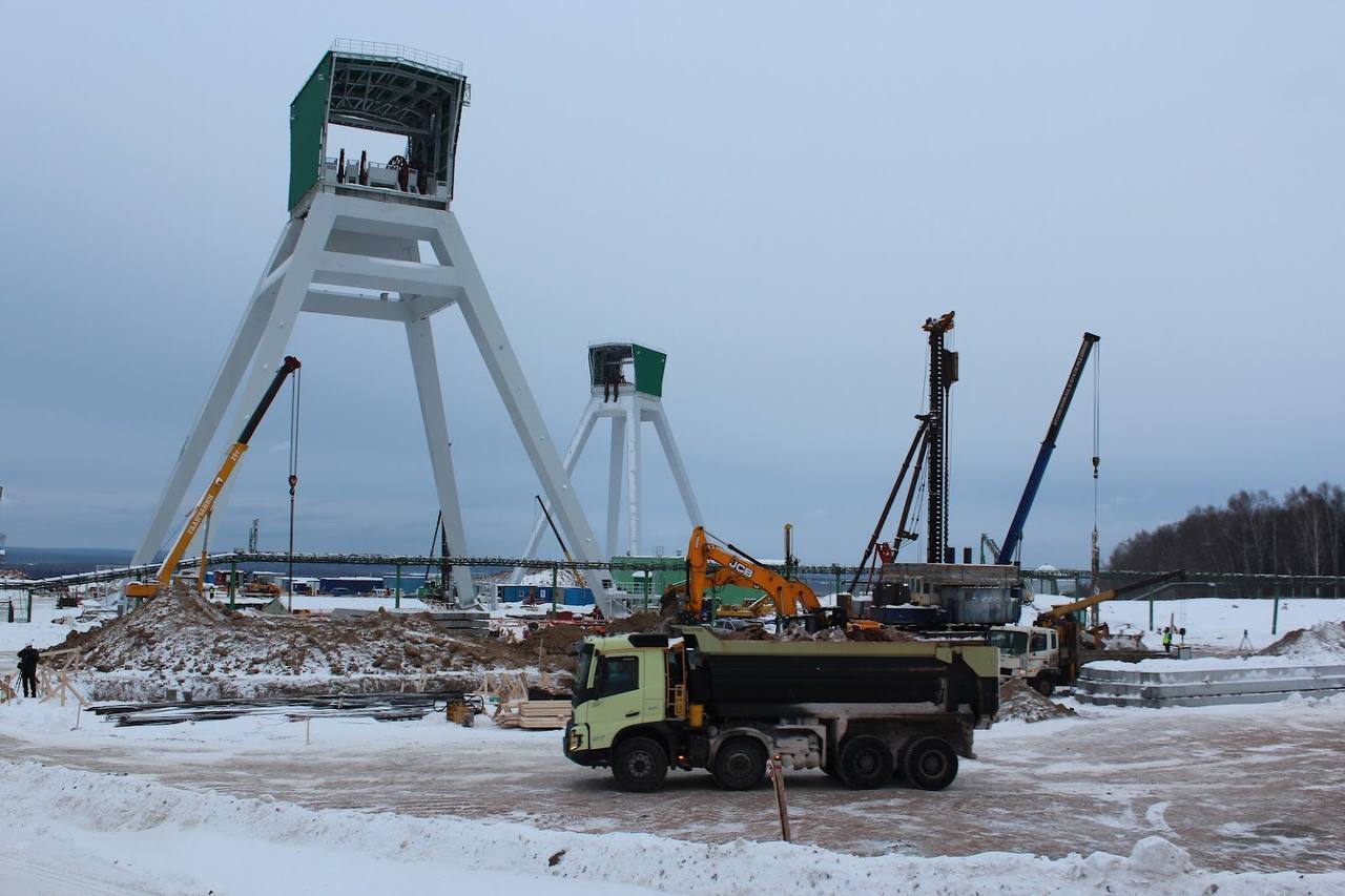 На новом руднике СКРУ-2 начато возведение поверхностного комплекса | «Новый  компаньон»